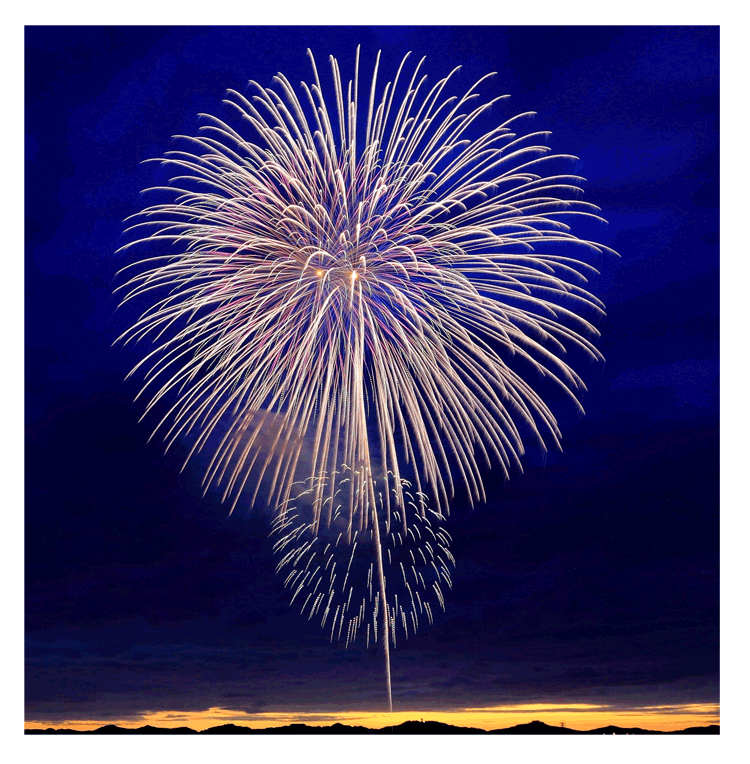 Организация фейерверков на Новый год  Октябрьский Архангельская область | oktyabrskijarhangelskaya.salutsklad.ru